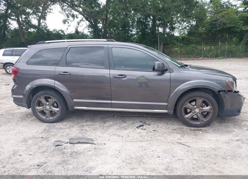 2016 DODGE JOURNEY CROSSROAD PLUS VIN: 3C4PDCGBXGT106867