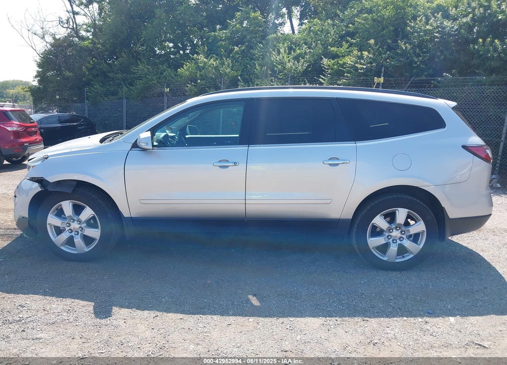 2017 CHEVROLET TRAVERSE 1LT VIN: 1GNKVGKD3HJ343370