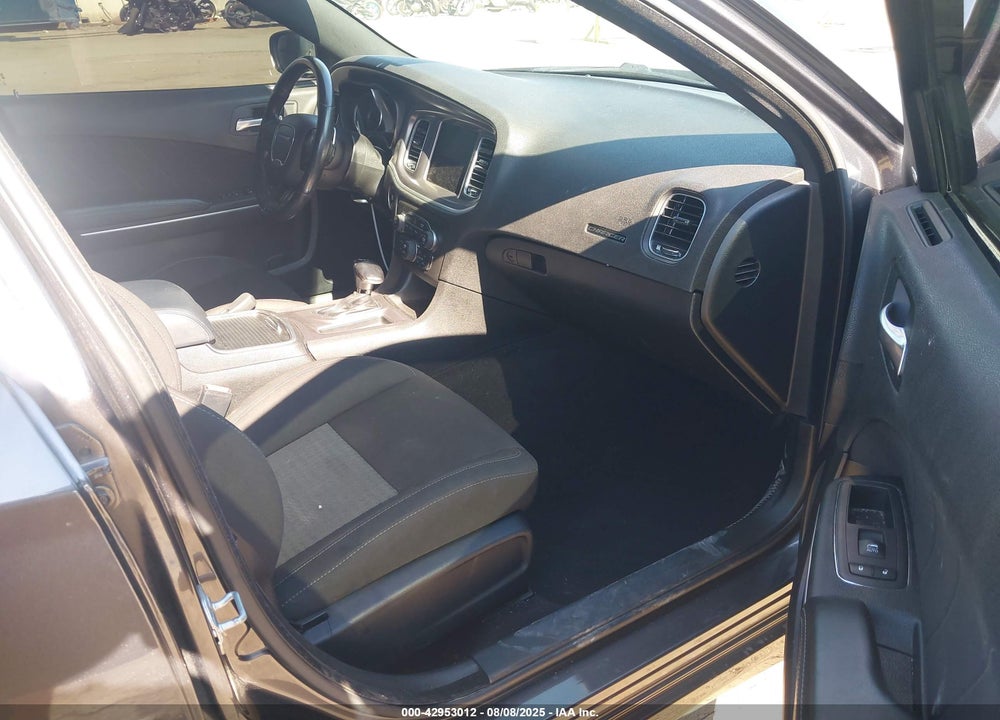 2022 DODGE CHARGER VIN: 2C3CDXCT9NH132925