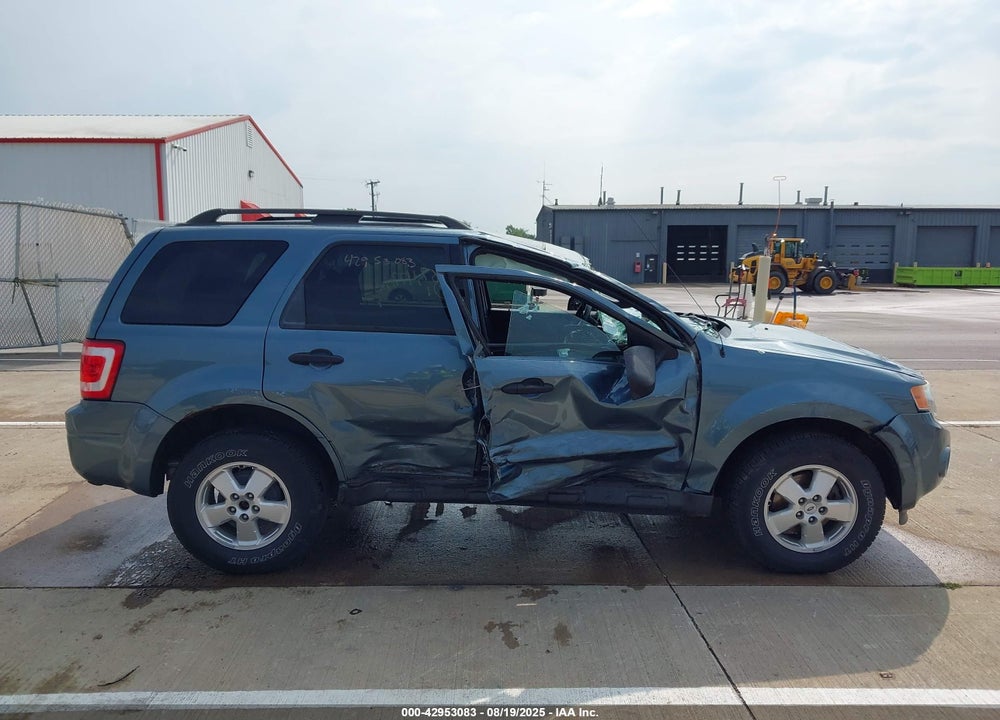 2011 FORD ESCAPE VIN: 1FMCU9D75BKB71536