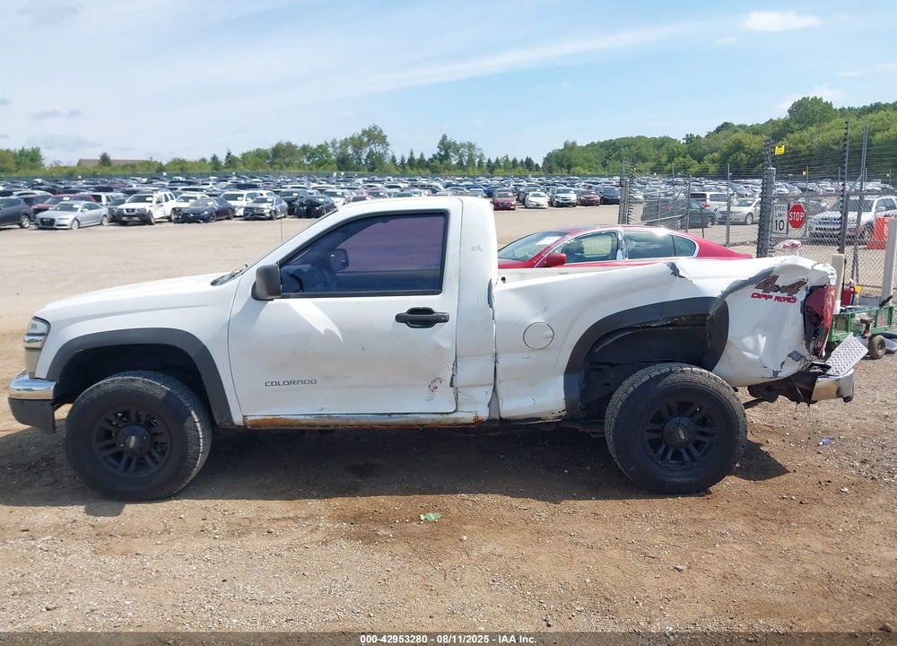 2005 CHEVROLET COLORADO VIN: 1GCDT146258246358