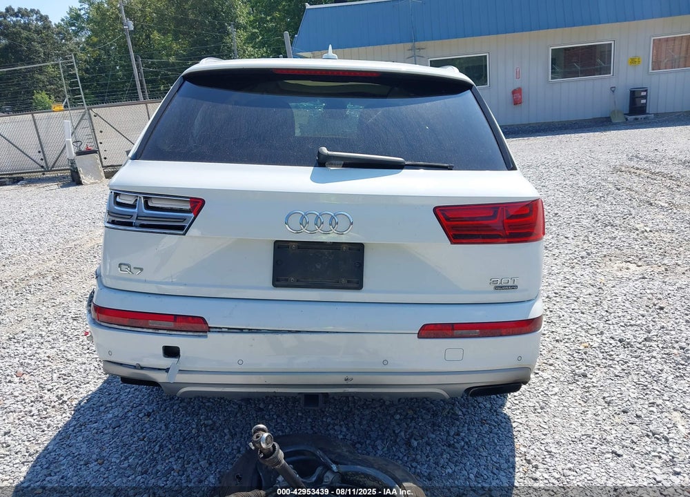 2017 AUDI Q7 3.0T PREMIUM VIN: WA1VAAF70HD015447