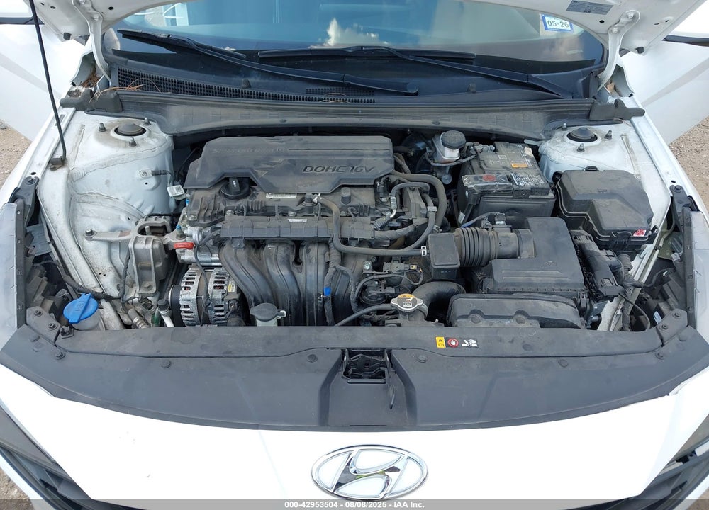 2022 HYUNDAI ELANTRA VIN: 5NPLM4AG6NH085361