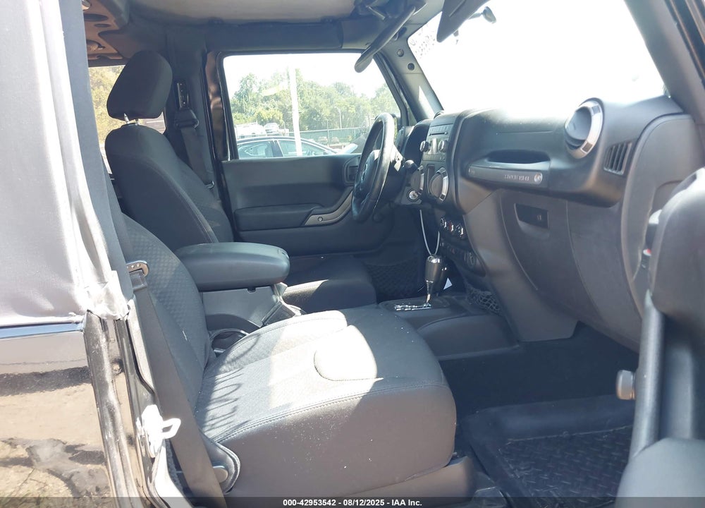 2013 JEEP WRANGLER / VIN: 1C4AJWAG5DL665965