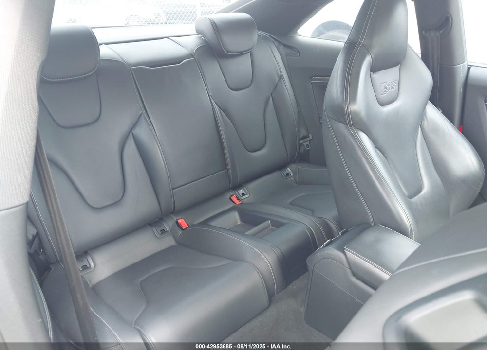 2014 AUDI S5 VIN: WAUCGAFR6EA000751