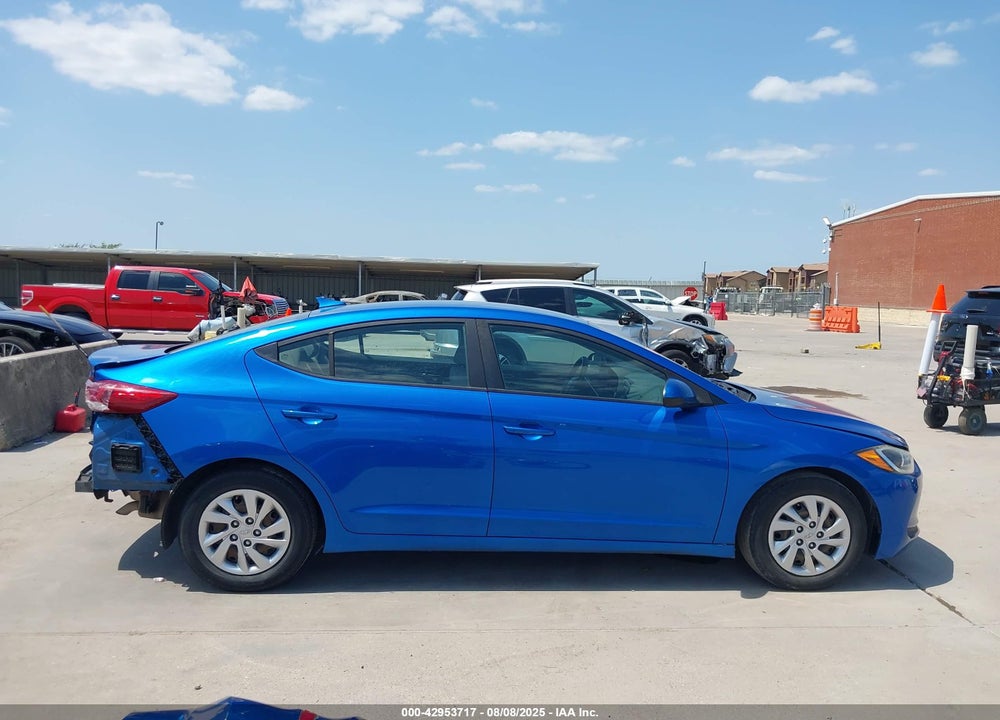 2017 HYUNDAI ELANTRA VIN: KMHD74LF9HU315822