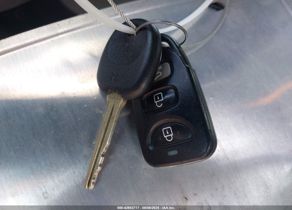 2017 HYUNDAI ELANTRA VIN: KMHD74LF9HU315822