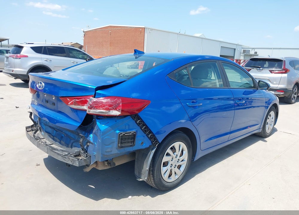 2017 HYUNDAI ELANTRA VIN: KMHD74LF9HU315822