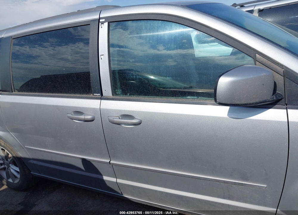 2014 DODGE GRAND CARAVAN SXT VIN: 2C4RDGCG2ER340471