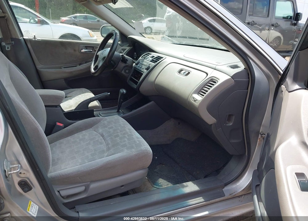 2001 HONDA ACCORD 2.3 EX VIN: 1HGCG56651A052433