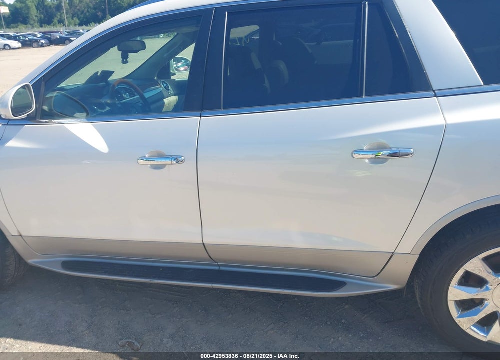2012 BUICK ENCLAVE VIN: 5GAKVDED8CJ222220