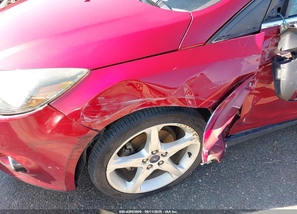 2014 FORD FOCUS VIN: 1FADP3N27EL398568