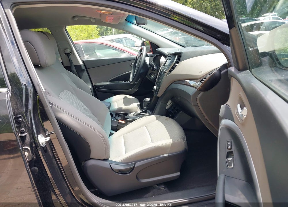 2018 HYUNDAI SANTA FE VIN: 5NMZTDLBXJH057892