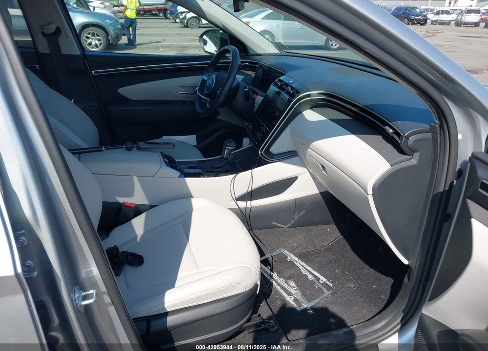 2024 HYUNDAI TUCSON VIN: 5NMJFCDE9RH331165