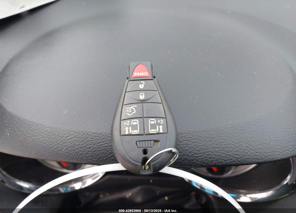 2014 DODGE GRAND CARAVAN SXT VIN: 2C4RDGCG4ER239870