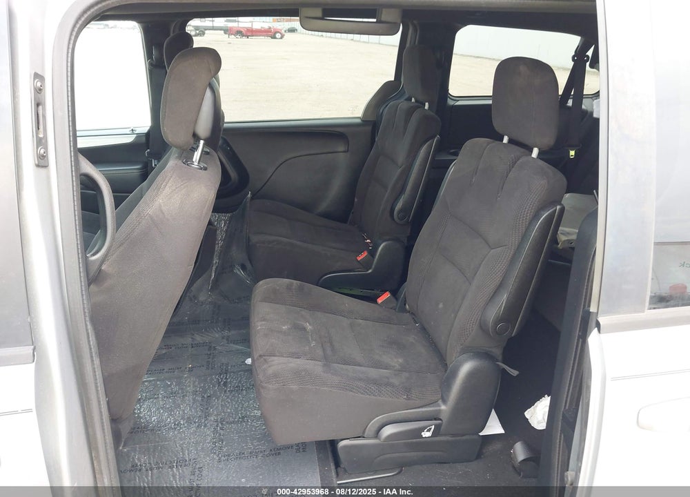 2014 DODGE GRAND CARAVAN SXT VIN: 2C4RDGCG4ER239870