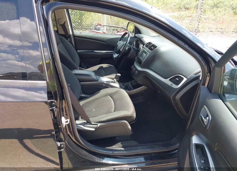 2016 DODGE JOURNEY VIN: 3C4PDCBG1GT197059