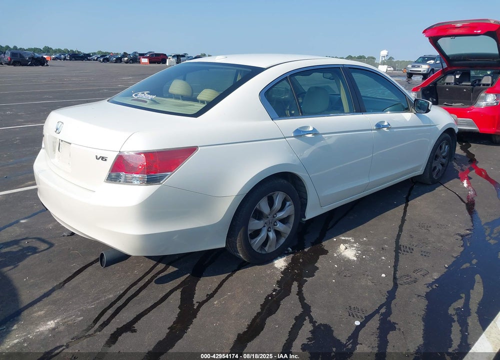 2009 HONDA ACCORD VIN: 1HGCP36819A024565