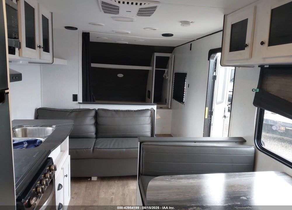 2022 HEARTLAND RV TRAIL RUNNER VIN: 5SFEB3021NE498090