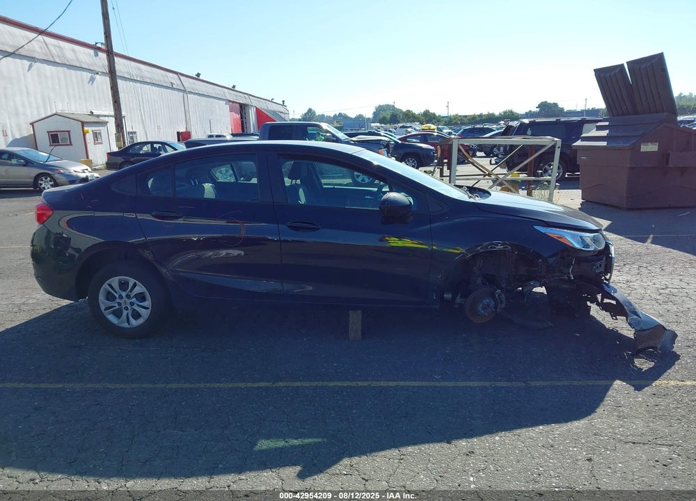 2019 CHEVROLET CRUZE VIN: 1G1BC5SM6K7106341