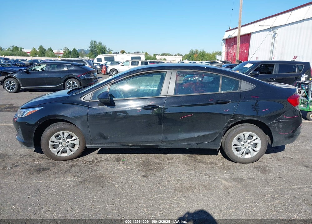 2019 CHEVROLET CRUZE VIN: 1G1BC5SM6K7106341