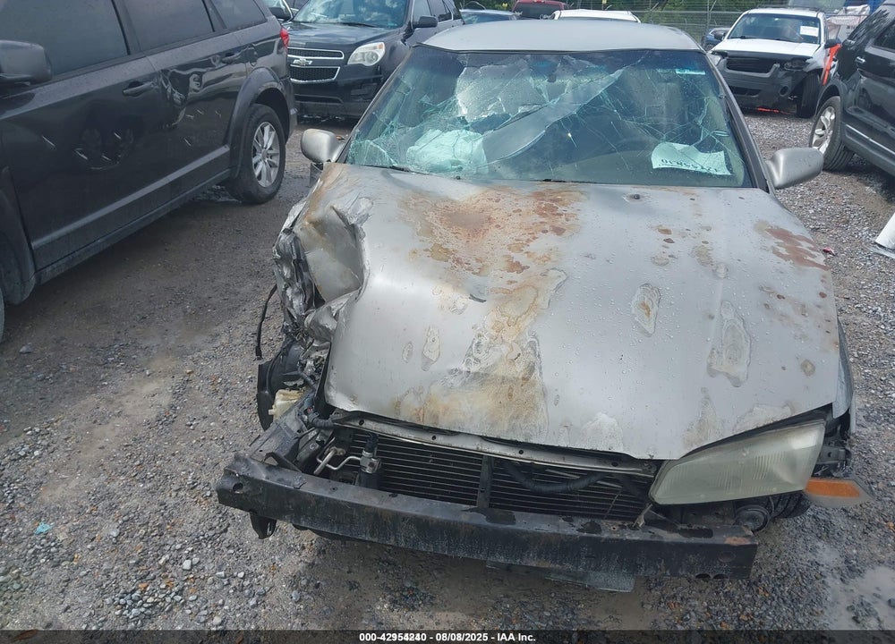 1998 TOYOTA CAMRY LE VIN: 4T1BG22KXWU189980