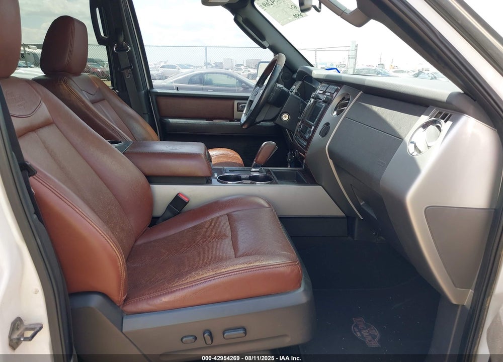 2011 FORD EXPEDITION VIN: 1FMJU1H52BEF42457