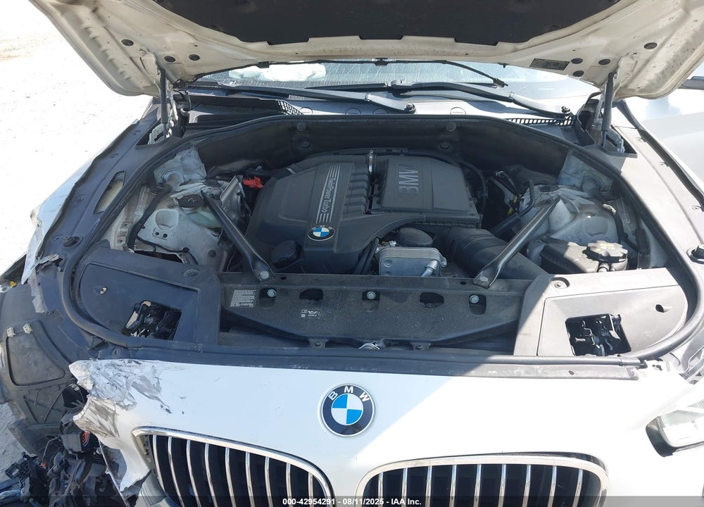 2016 BMW 5 SERIES VIN: WBA5M2C51GG499127