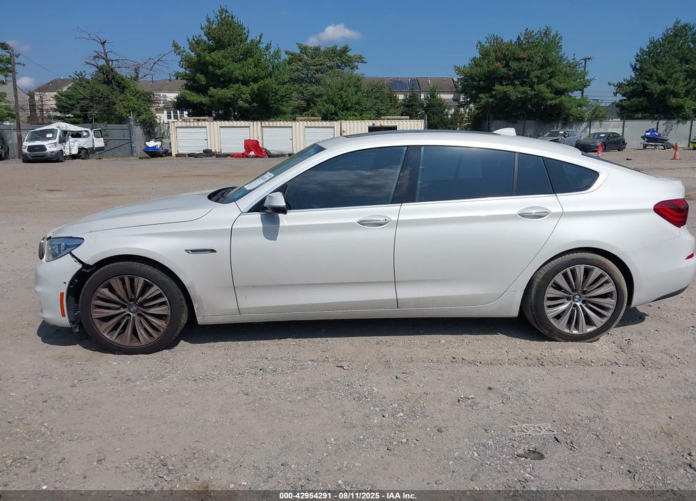 2016 BMW 5 SERIES VIN: WBA5M2C51GG499127