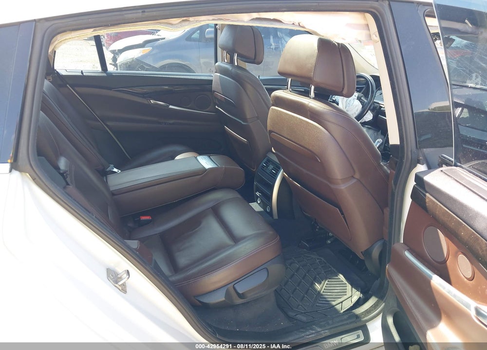 2016 BMW 5 SERIES VIN: WBA5M2C51GG499127