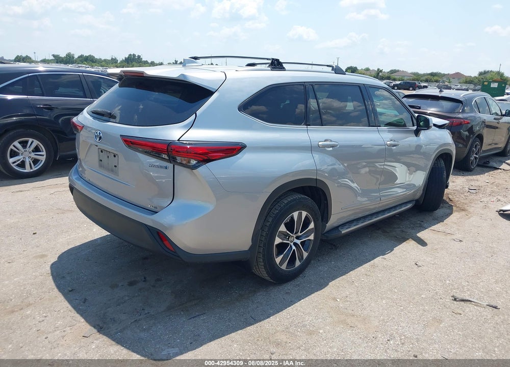 2022 TOYOTA HIGHLANDER VIN: 5TDGARAH9NS514583