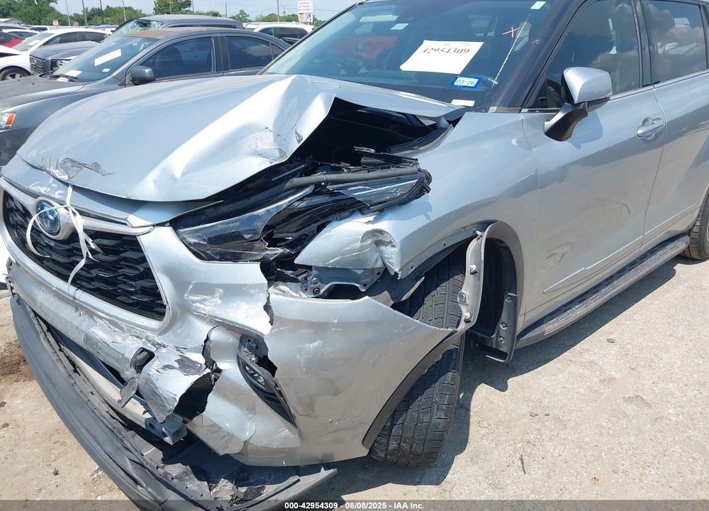 2022 TOYOTA HIGHLANDER VIN: 5TDGARAH9NS514583