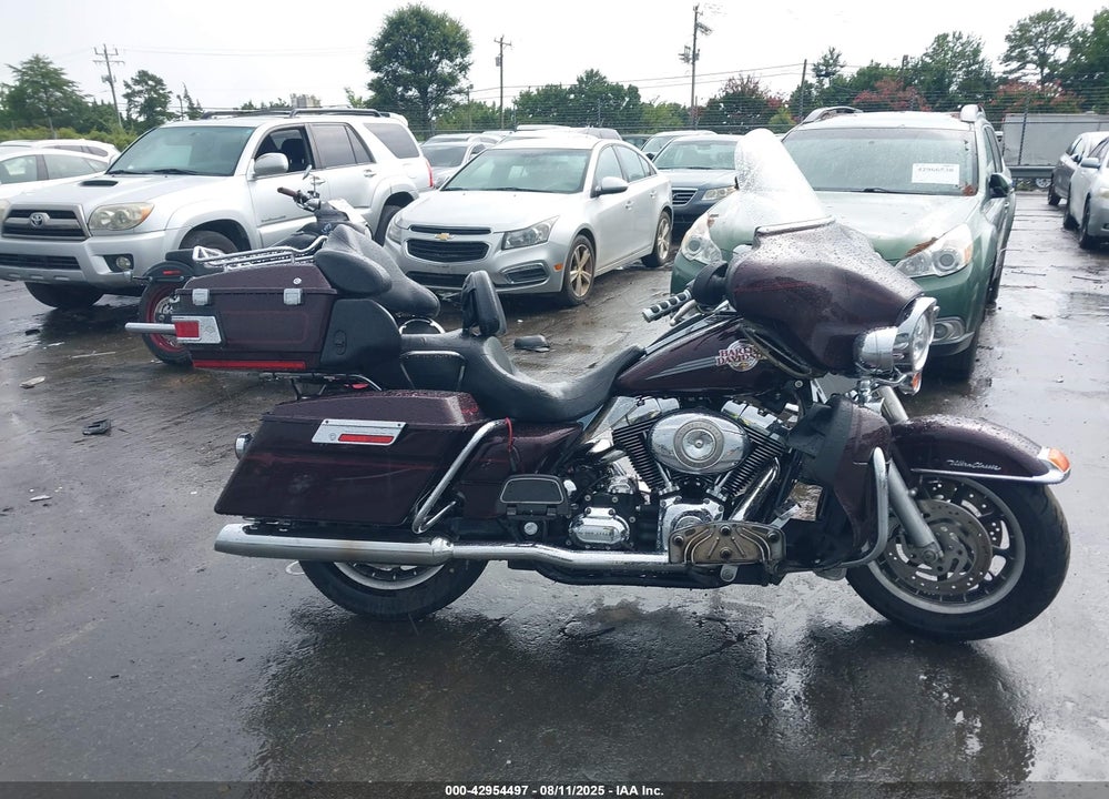2007 HARLEY-DAVIDSON FLHTCUI VIN: 1HD1FC4167Y715463