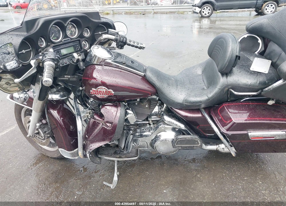 2007 HARLEY-DAVIDSON FLHTCUI VIN: 1HD1FC4167Y715463