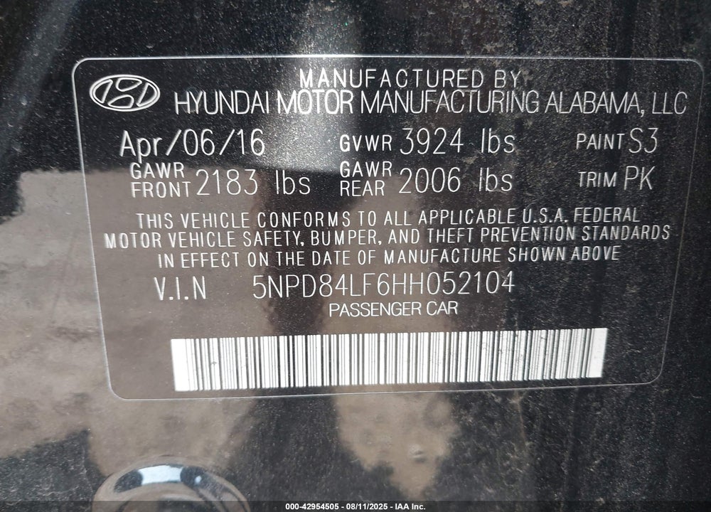 2017 HYUNDAI ELANTRA VIN: 5NPD84LF6HH052104