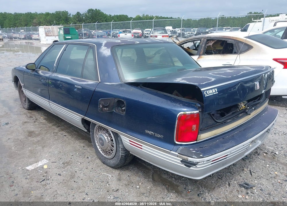 1992 OLDSMOBILE 98 REGENCY ELITE VIN: 1G3CW53L6N4340946