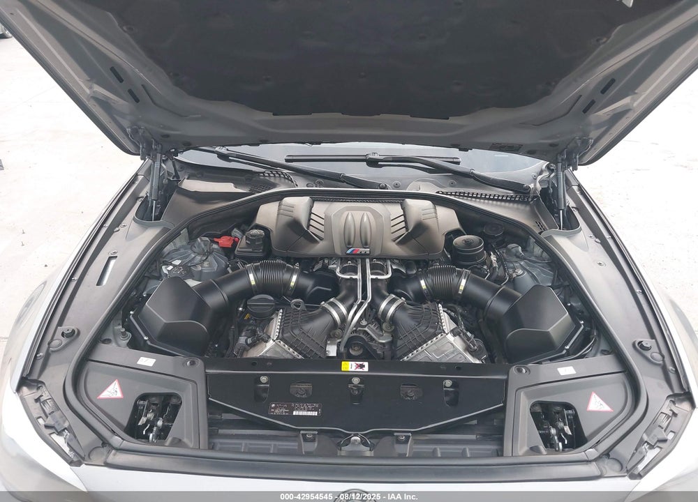 2013 BMW M5 VIN: WBSFV9C53DD096298