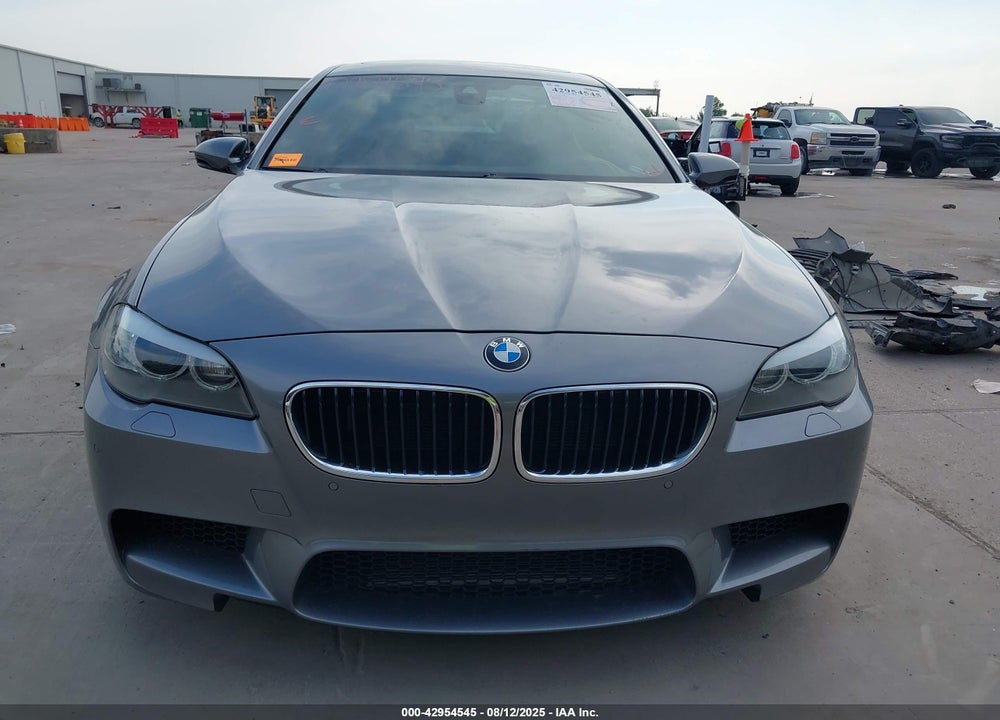 2013 BMW M5 VIN: WBSFV9C53DD096298