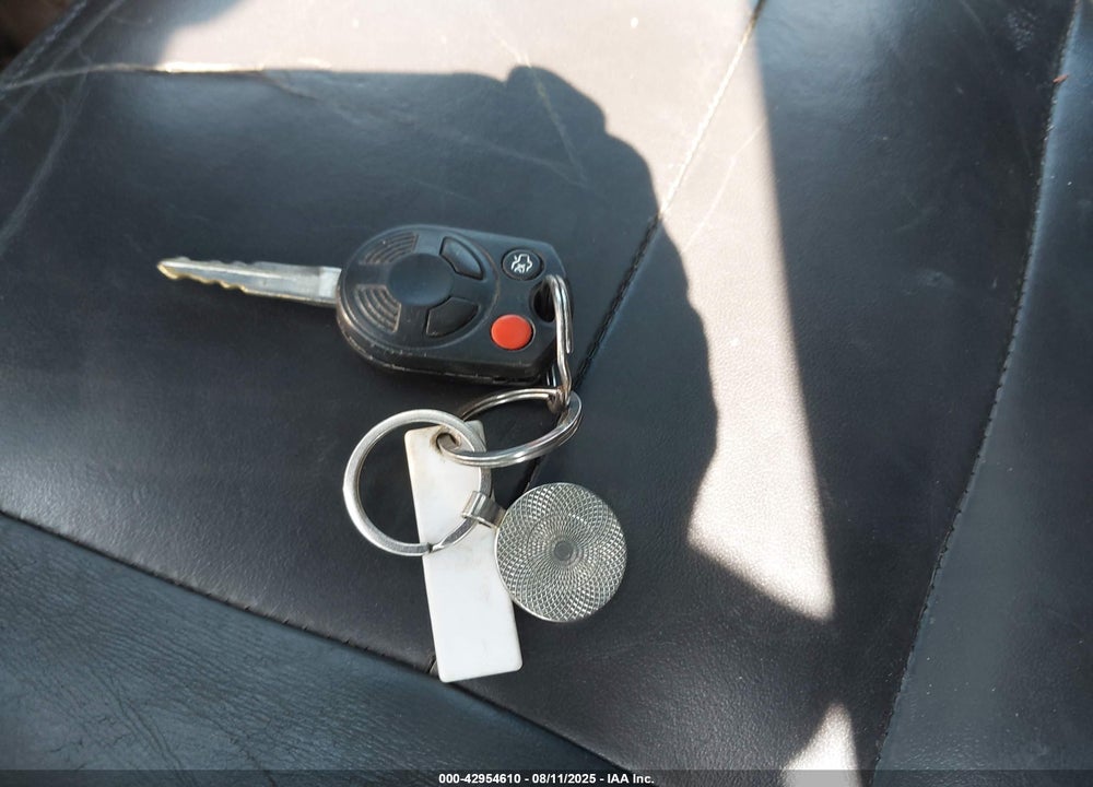 2012 FORD ESCAPE VIN: 1FMCU9EG3CKA02647