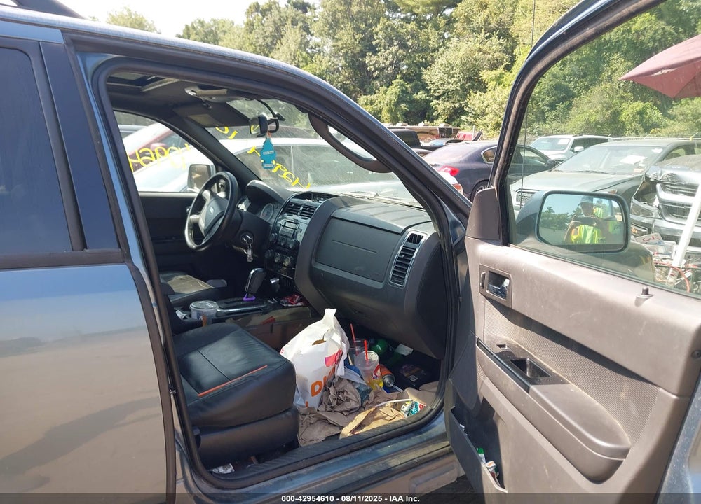 2012 FORD ESCAPE VIN: 1FMCU9EG3CKA02647