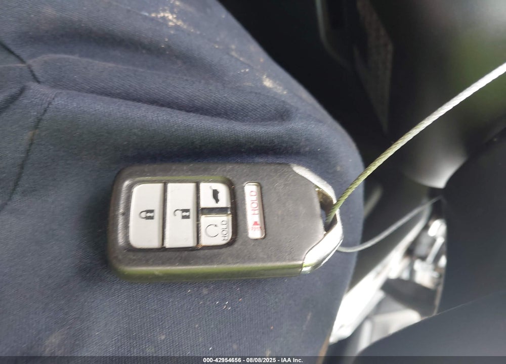 2018 HONDA CR-V VIN: 2HKRW2H52JH692655