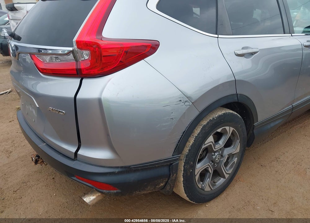 2018 HONDA CR-V VIN: 2HKRW2H52JH692655