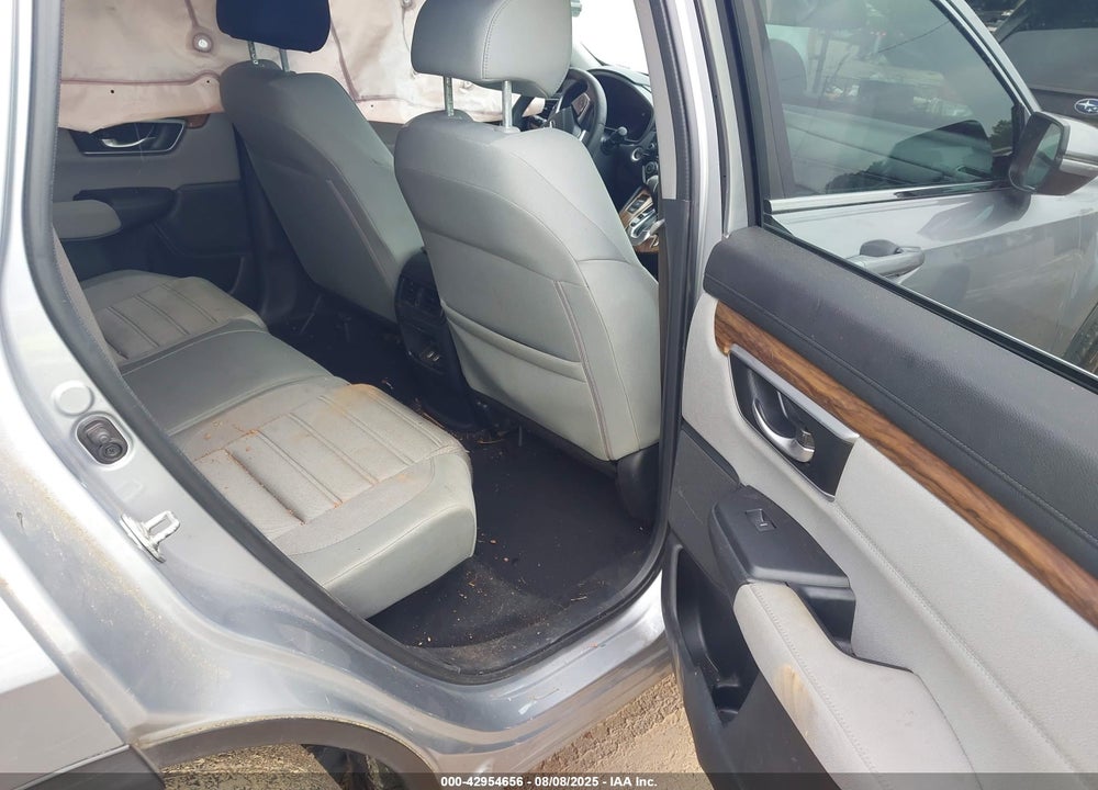 2018 HONDA CR-V VIN: 2HKRW2H52JH692655