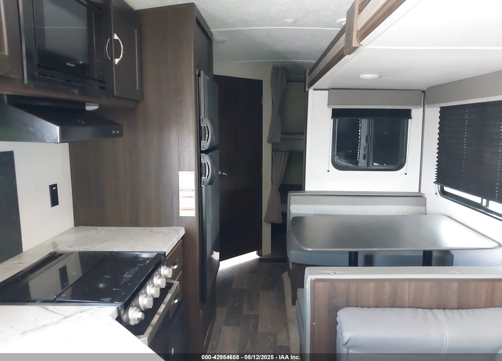 2021 KEYSTONE RV SPRINGDALE 282BHWE VIN: 4YDT28226M3102358