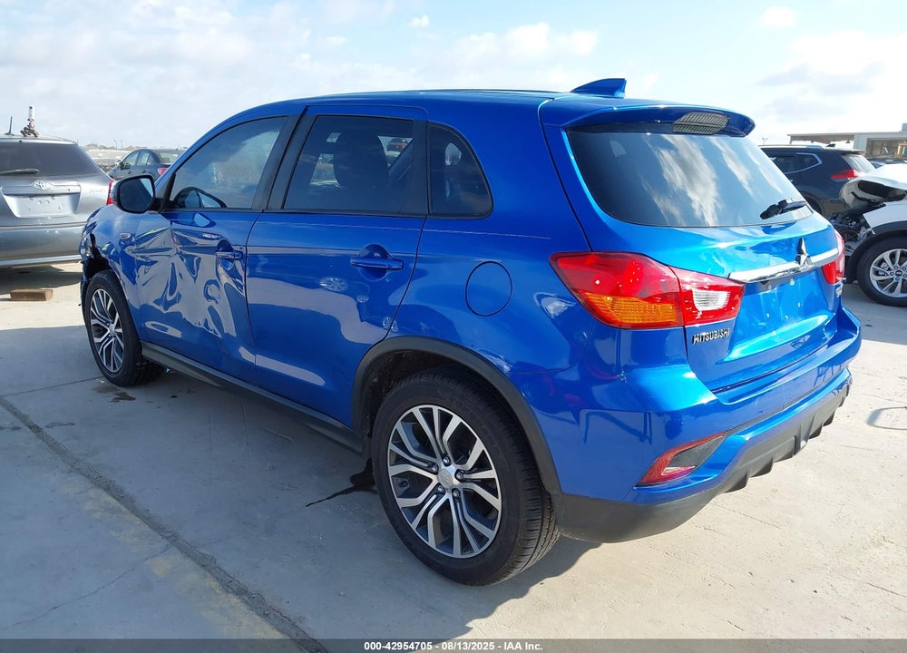 2018 MITSUBISHI OUTLANDER SPORT 2.0 ES VIN: JA4AP3AU9JZ009502