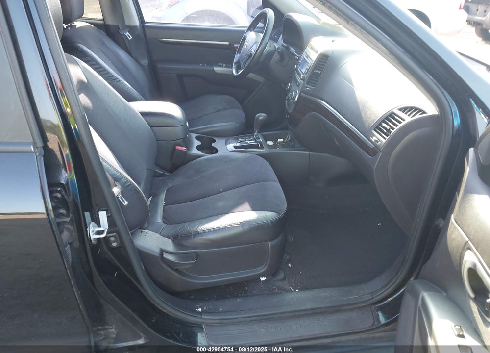 2011 HYUNDAI SANTA FE VIN: 5XYZH4AG3BG018363