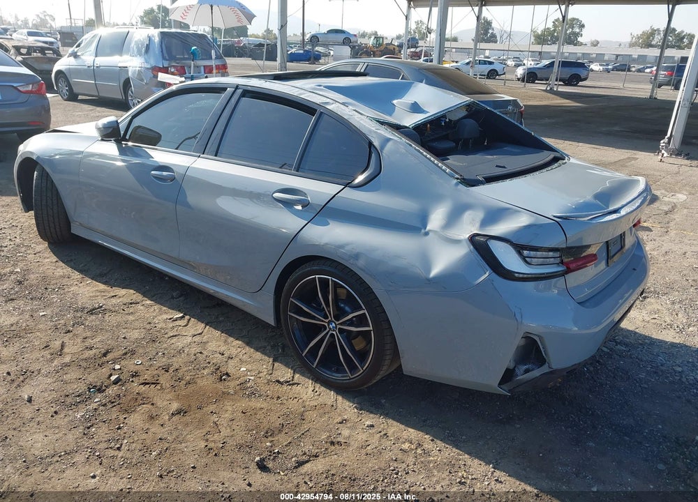 2024 BMW 3 SERIES VIN: 3MW69FF04R8E64015