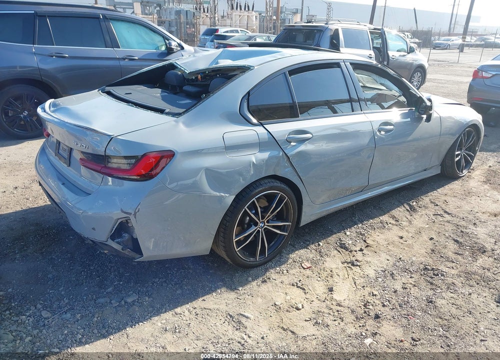 2024 BMW 3 SERIES VIN: 3MW69FF04R8E64015