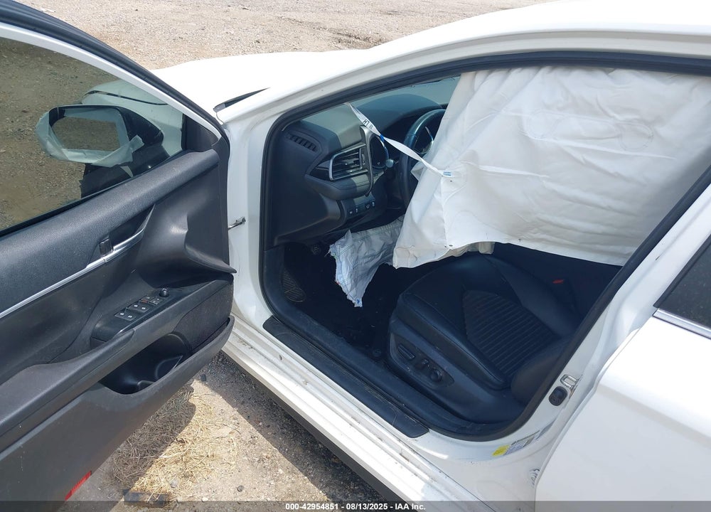 2020 TOYOTA CAMRY VIN: 4T1G11AK3LU990507