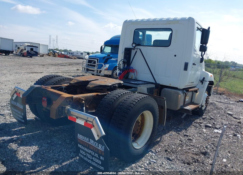 2010 HINO 338 VIN: 5PVNV8JT1A4S51571
